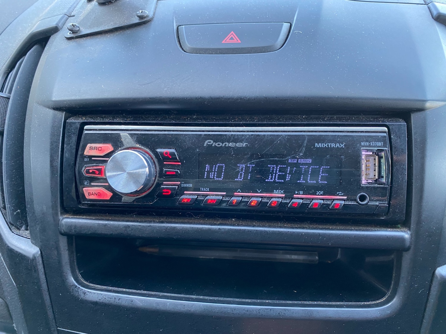 Used Isuzu D-Max 2016 for sale - 76643709: Photo 23