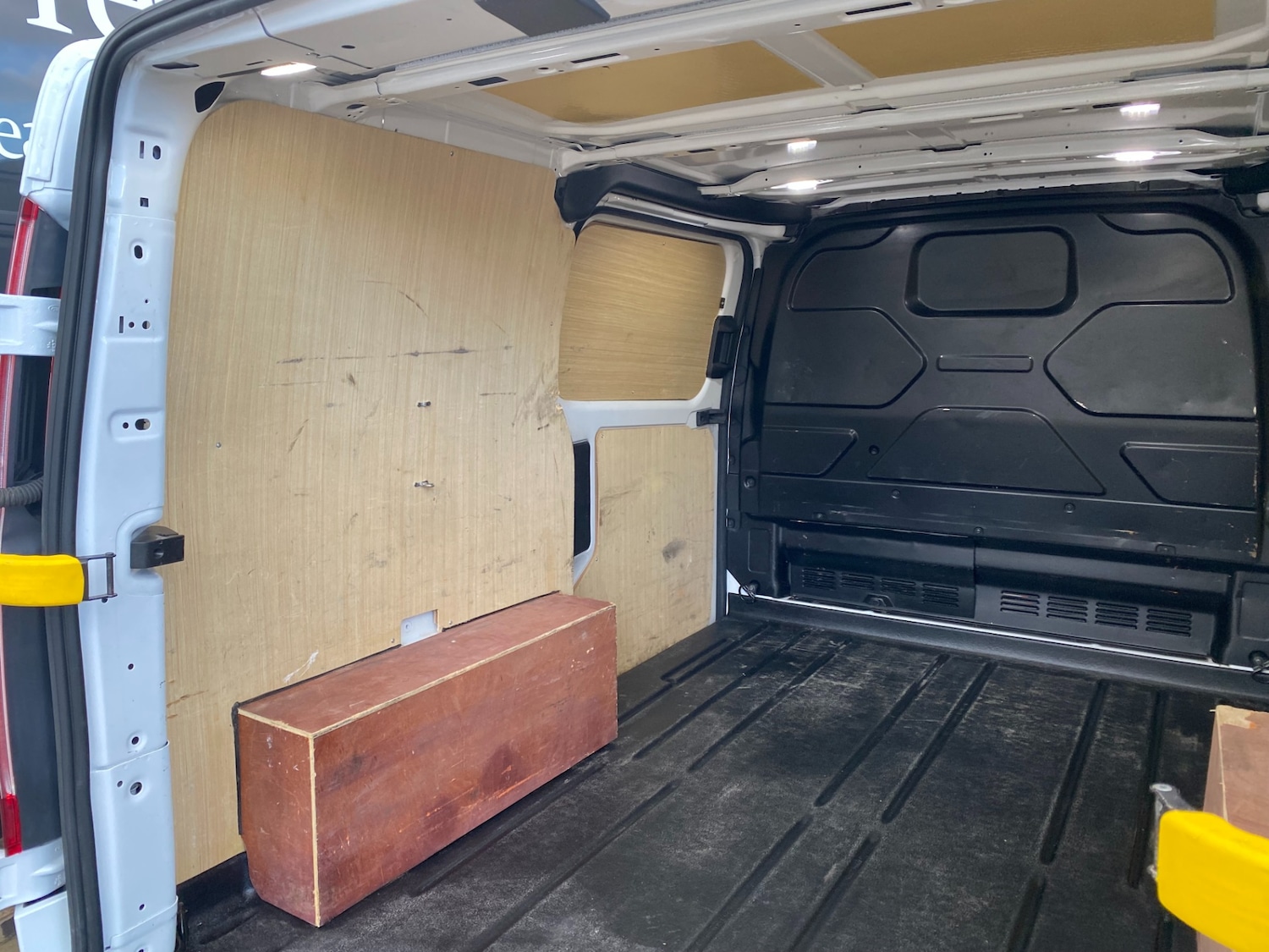 Used Ford Transit Custom 2021 for sale - 76951519: Photo 16