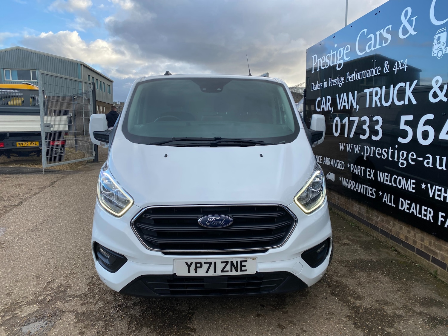 Used Ford Transit Custom 2021 for sale - 76951519: Photo 2