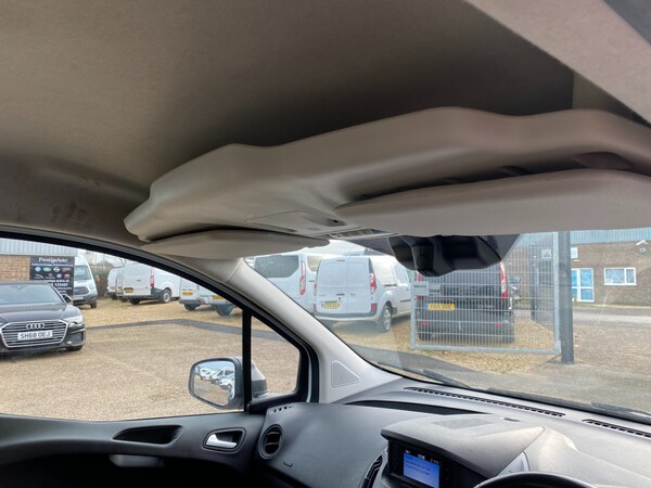 Used Ford Transit Courier 2020 for sale - 73026879: Photo 33