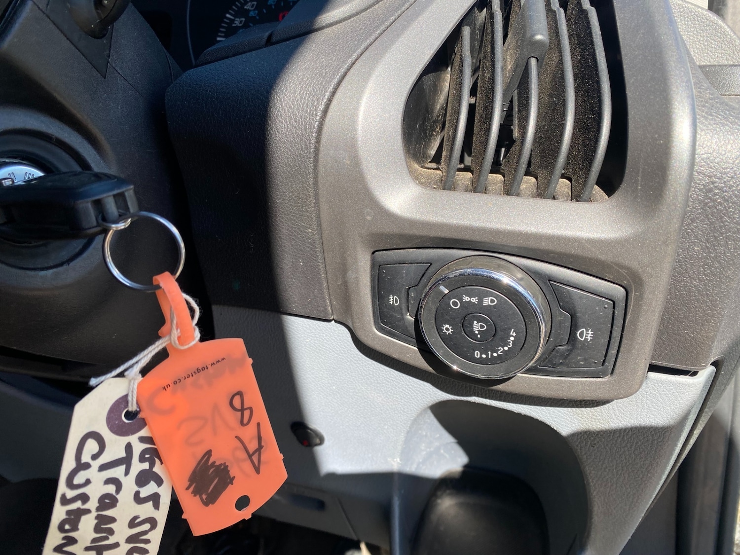 Used Ford Transit Custom 2015 for sale - 78045791: Photo 21