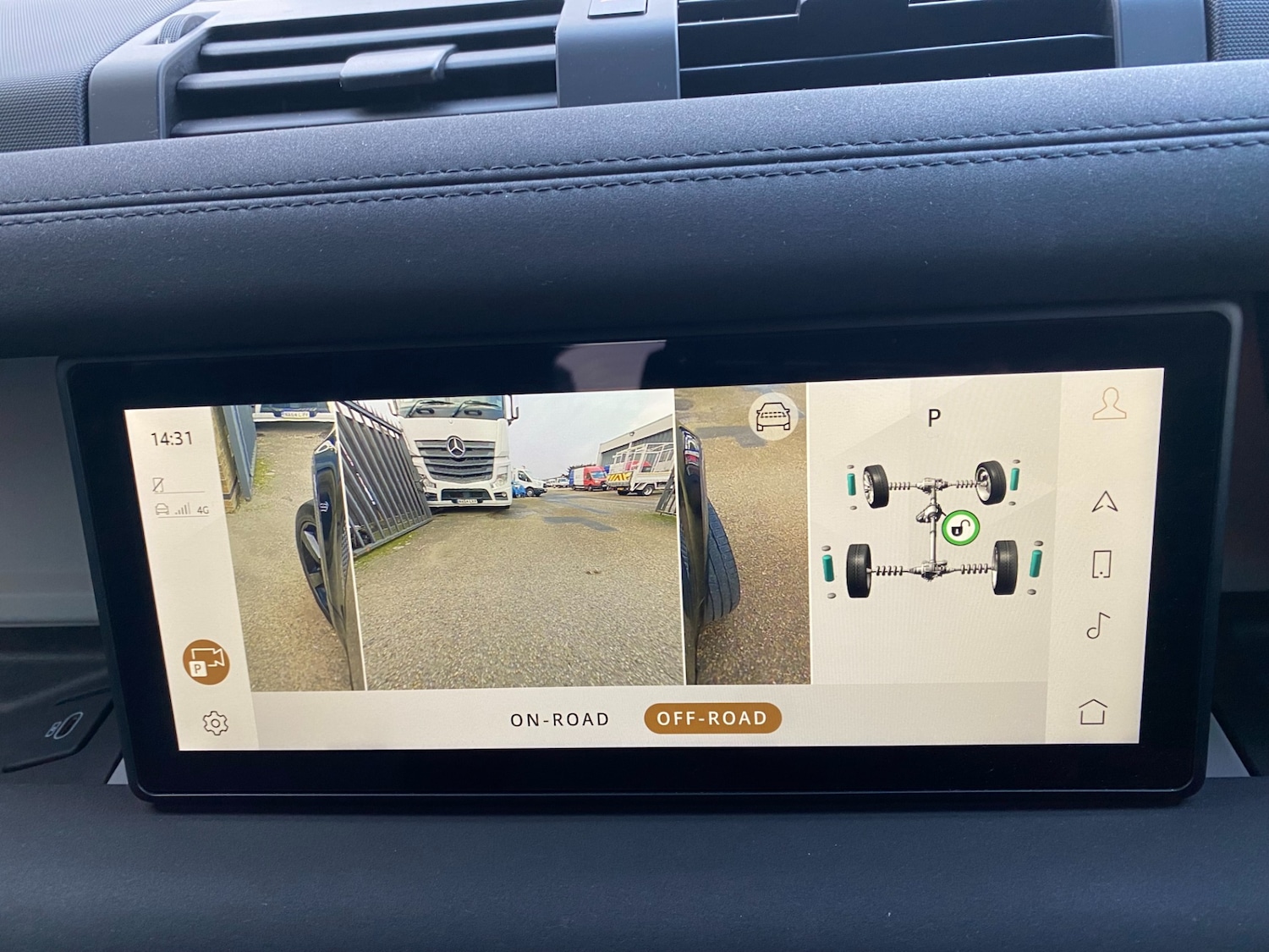 Used Land Rover Defender 2023 for sale - 77055849: Photo 28