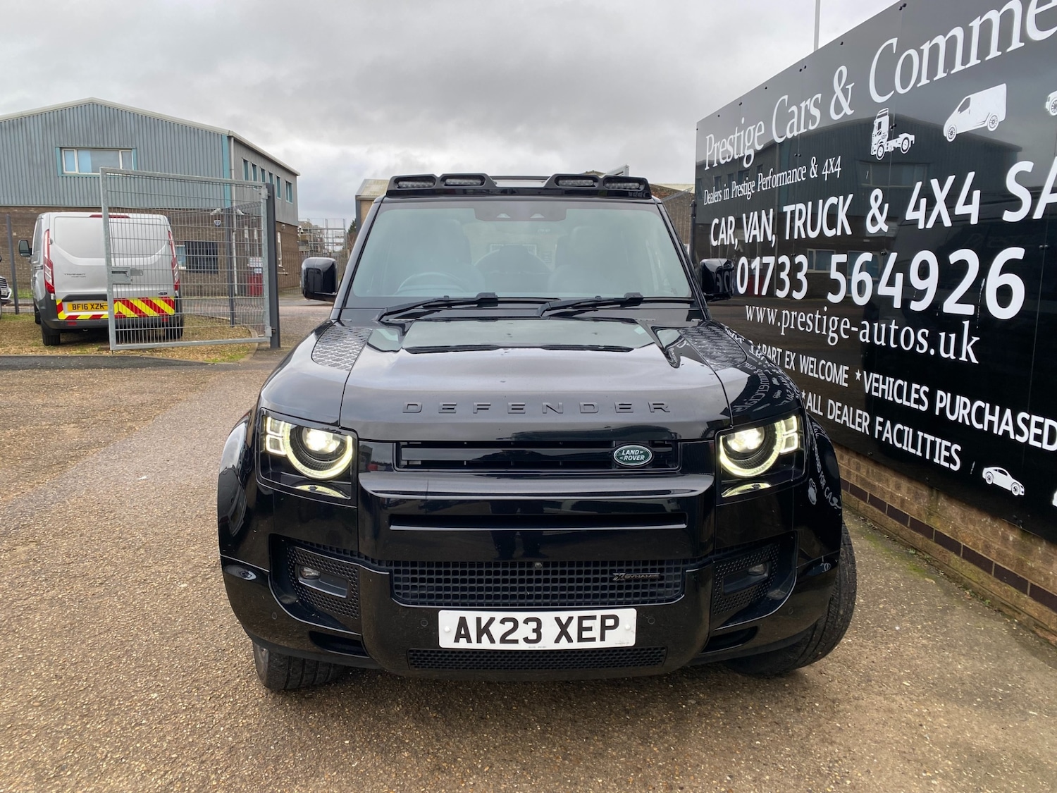 Used Land Rover Defender 2023 for sale - 77055849: Photo 51