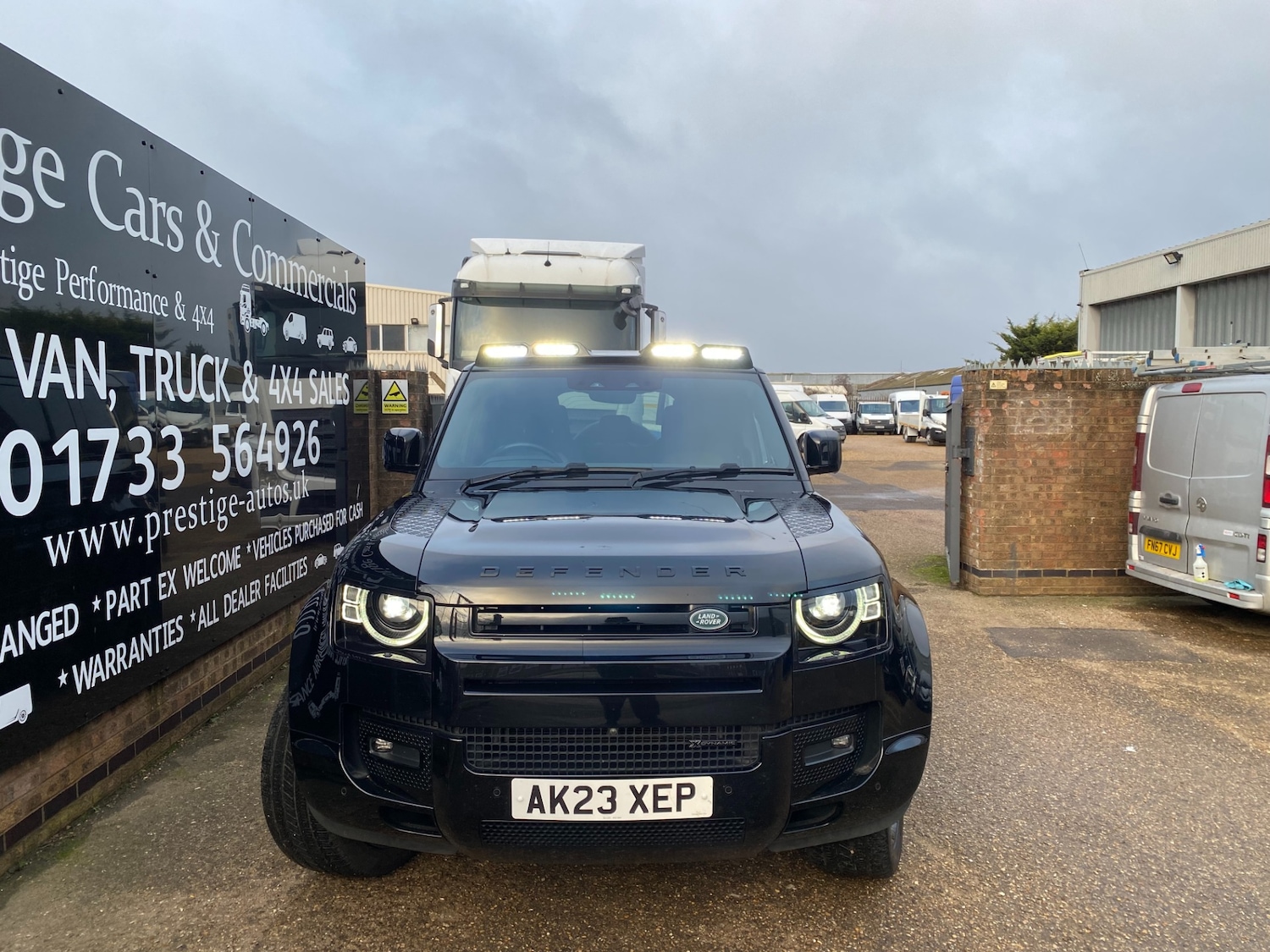 Used Land Rover Defender 2023 for sale - 77055849: Photo 73