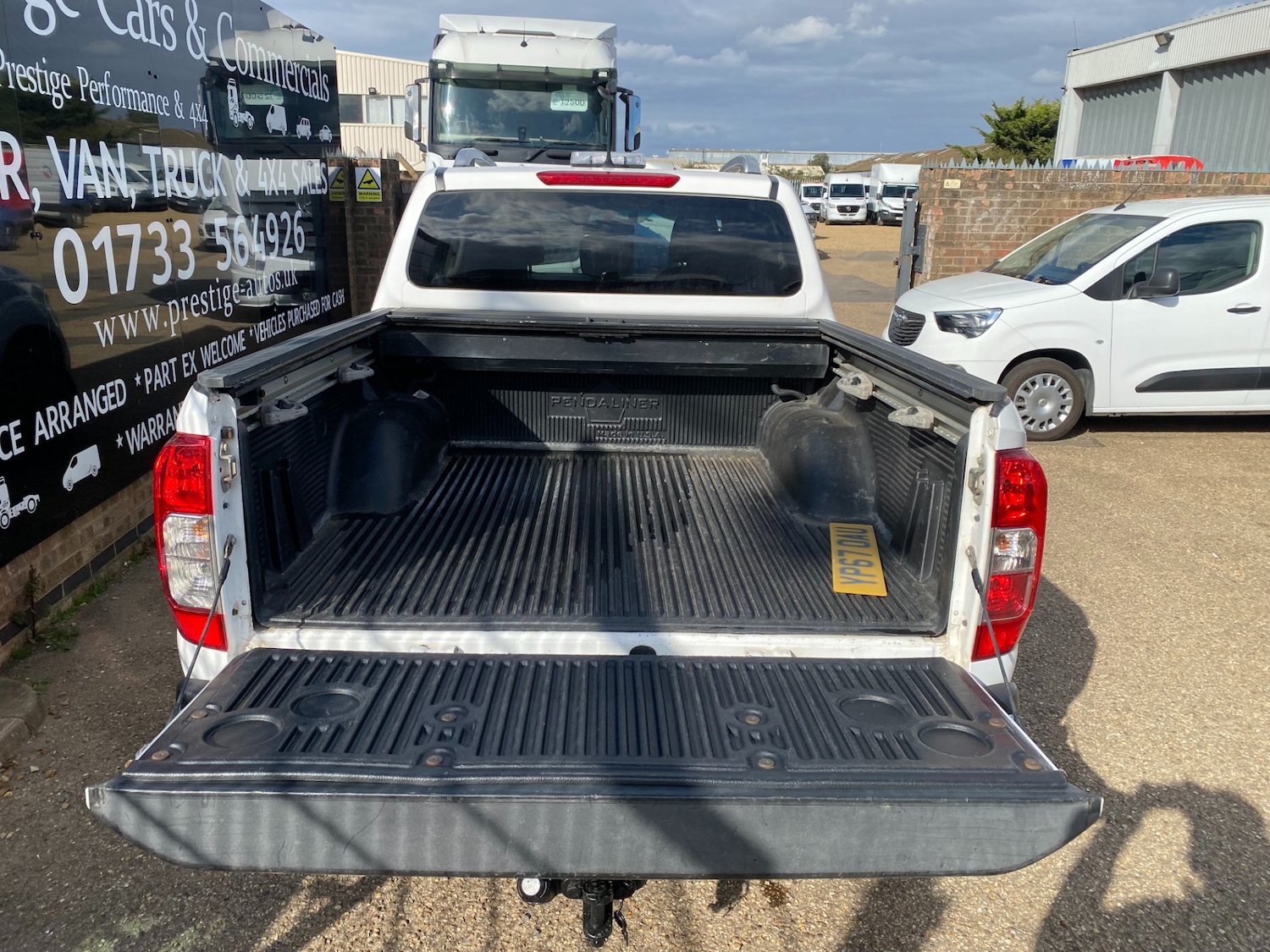 Used Nissan Navara 2017 for sale - 76391696: Photo 12