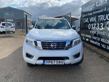 Used Nissan Navara 2017 for sale - 76391696: Photo
