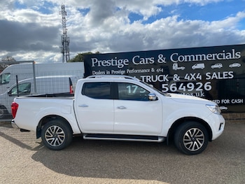 Used Nissan Navara 2017 for sale - 76391696: Photo