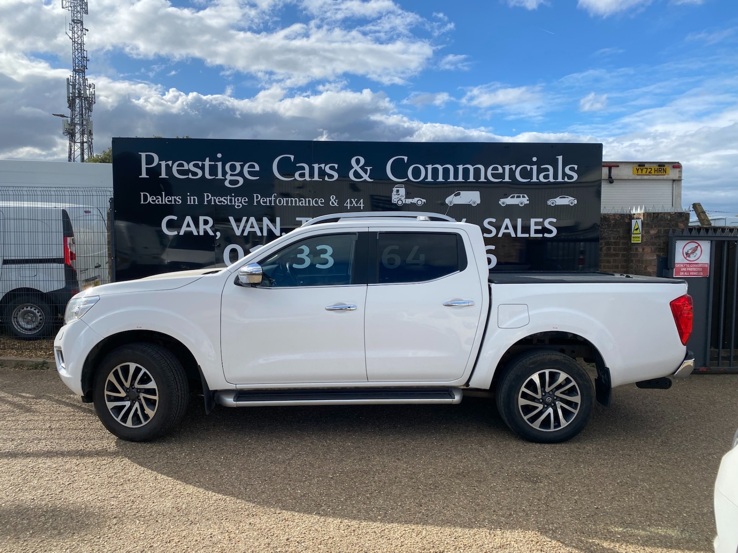 Used Nissan Navara 2017 for sale - 76391696: Photo 5