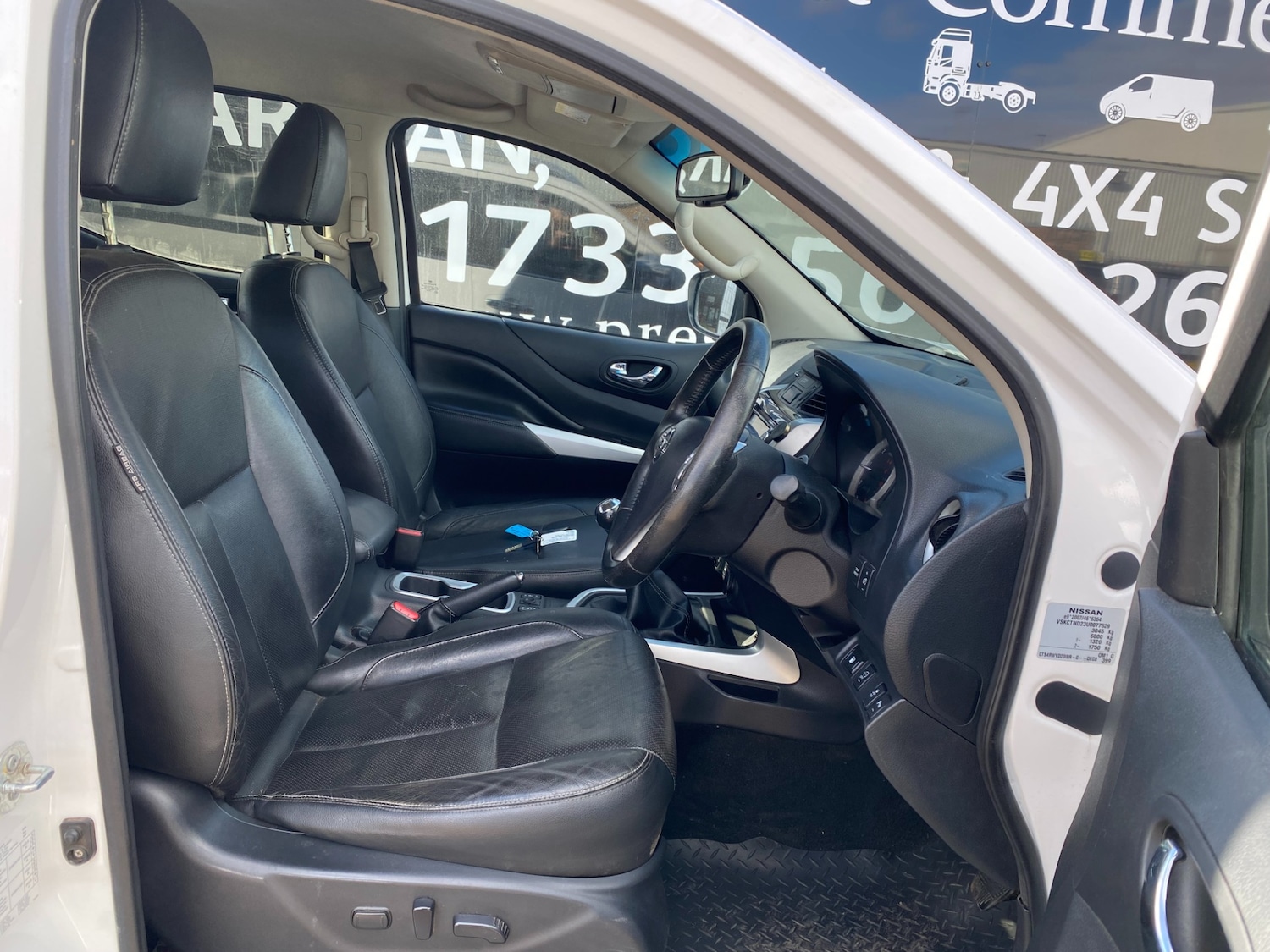 Used Nissan Navara 2017 for sale - 76391696: Photo 8