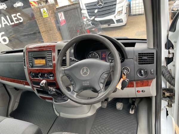 Used Mercedes-Benz Sprinter 2012 for sale - 75632748: Photo 8