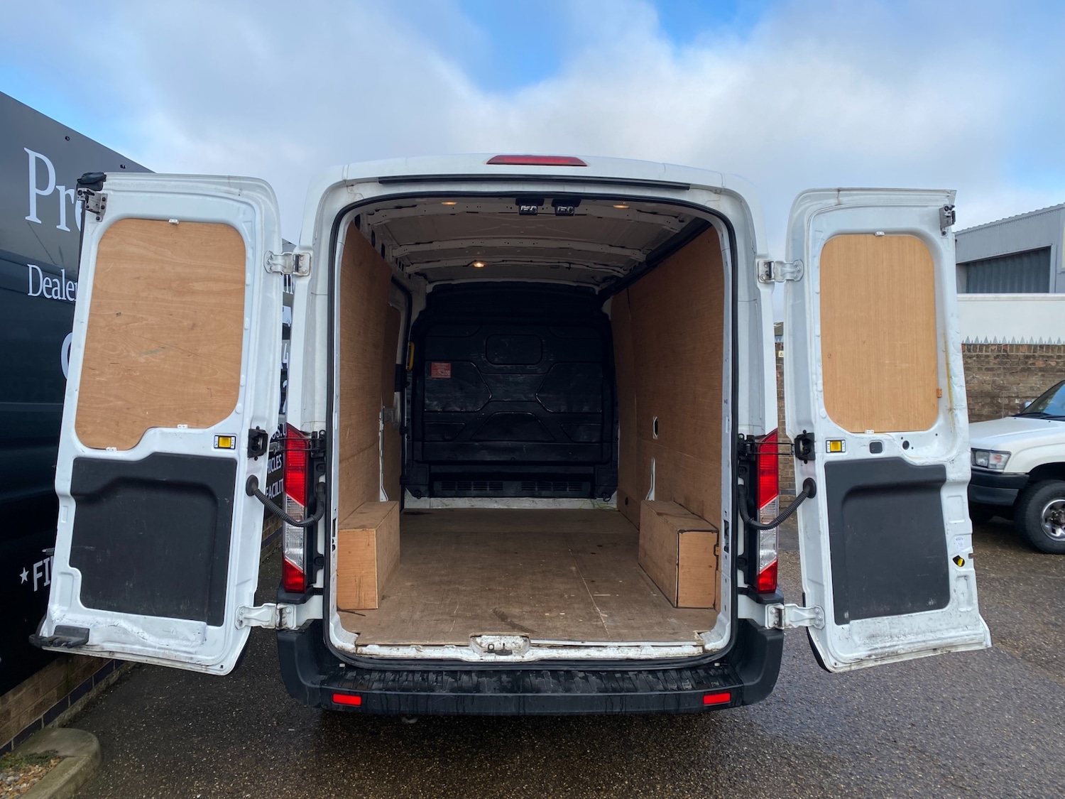 Used Ford Transit 2021 for sale - 77162102: Photo 12