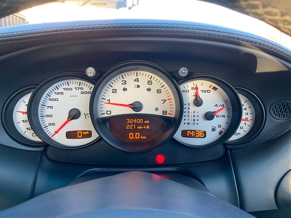 Used Porsche 911 2001 for sale - 73188366: Photo 12