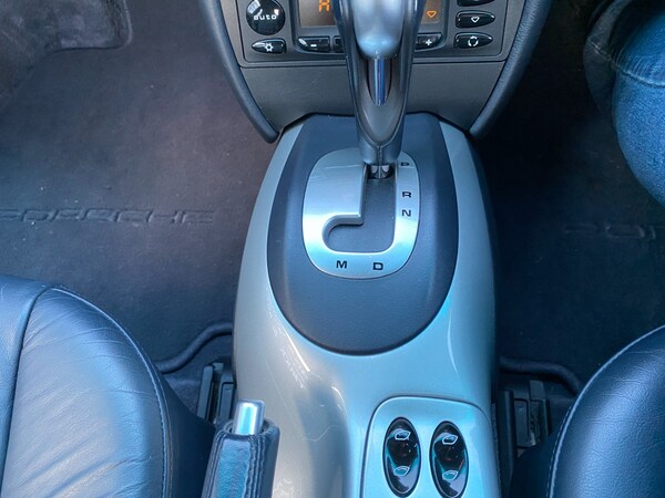 Used Porsche 911 2001 for sale - 73188366: Photo 33