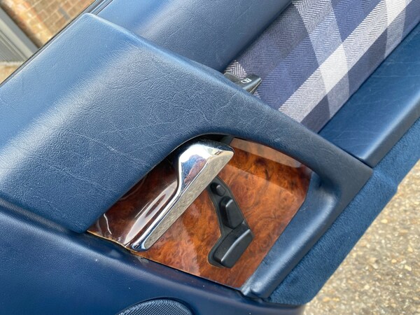 Used Mercedes-Benz S-Class 1992 for sale - 75429266: Photo 31