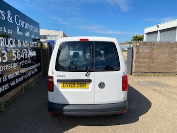 Used Volkswagen Caddy 2018 for sale - 78749790: Photo