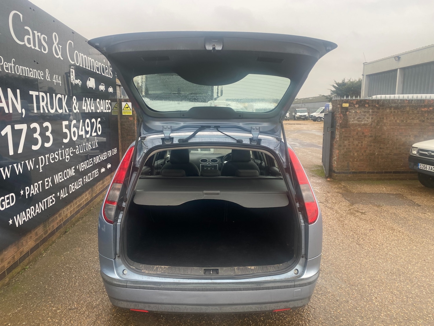 Used Ford Focus 2007 for sale - 77283060: Photo 12