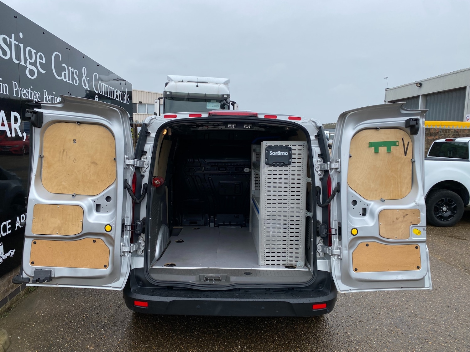 Used Ford Transit Connect 2018 for sale - 76960723: Photo 13