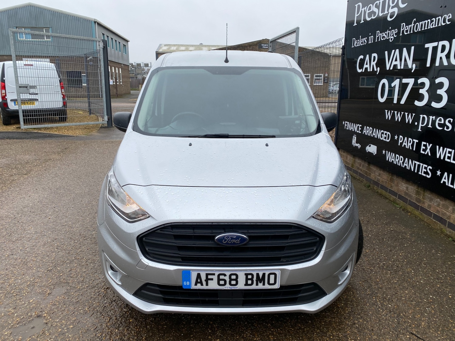 Used Ford Transit Connect 2018 for sale - 76960723: Photo 2