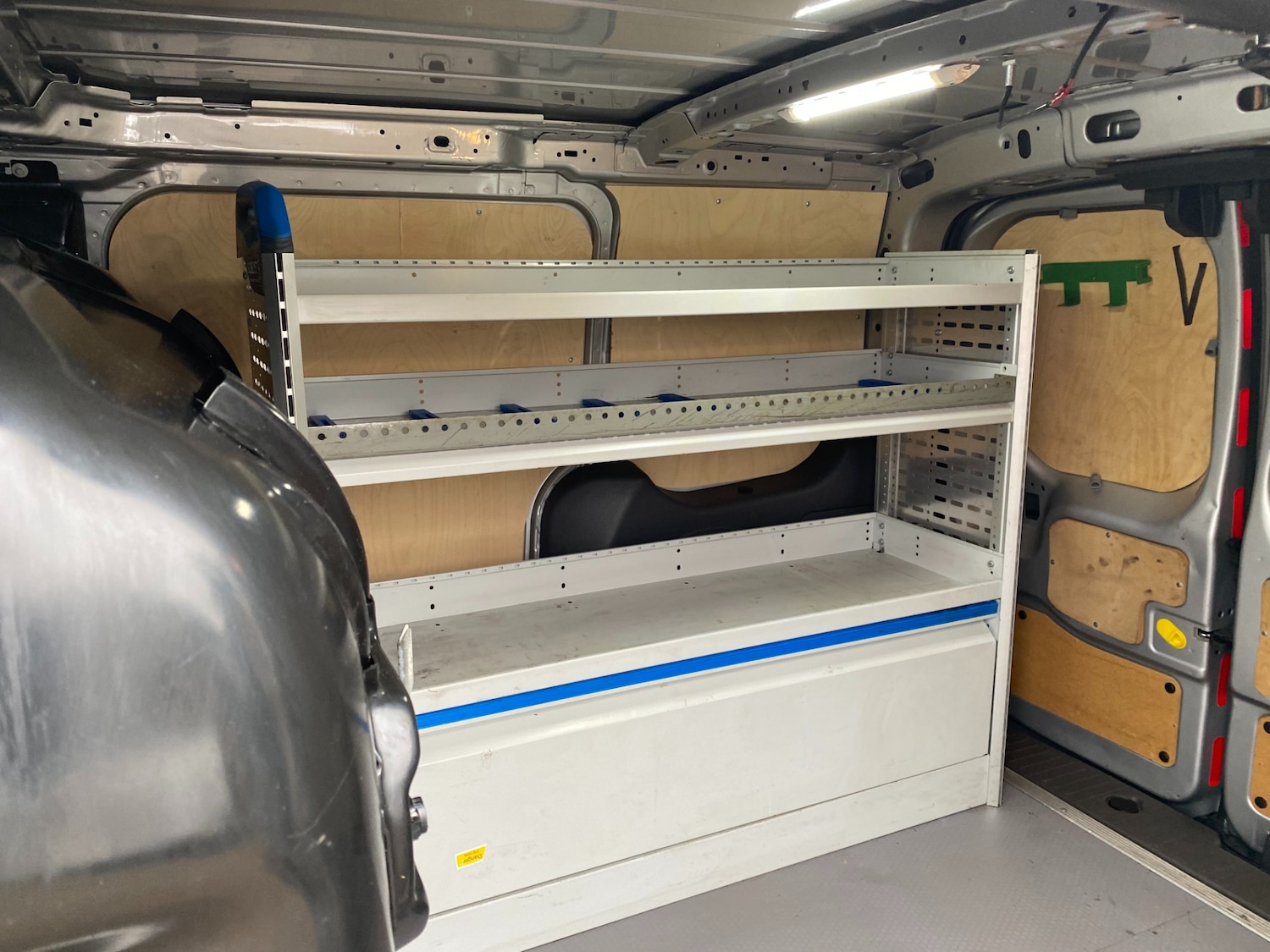 Used Ford Transit Connect 2018 for sale - 76960723: Photo 28