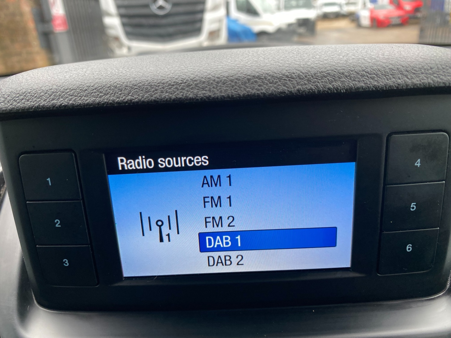 Used Ford Transit Connect 2018 for sale - 76960723: Photo 34