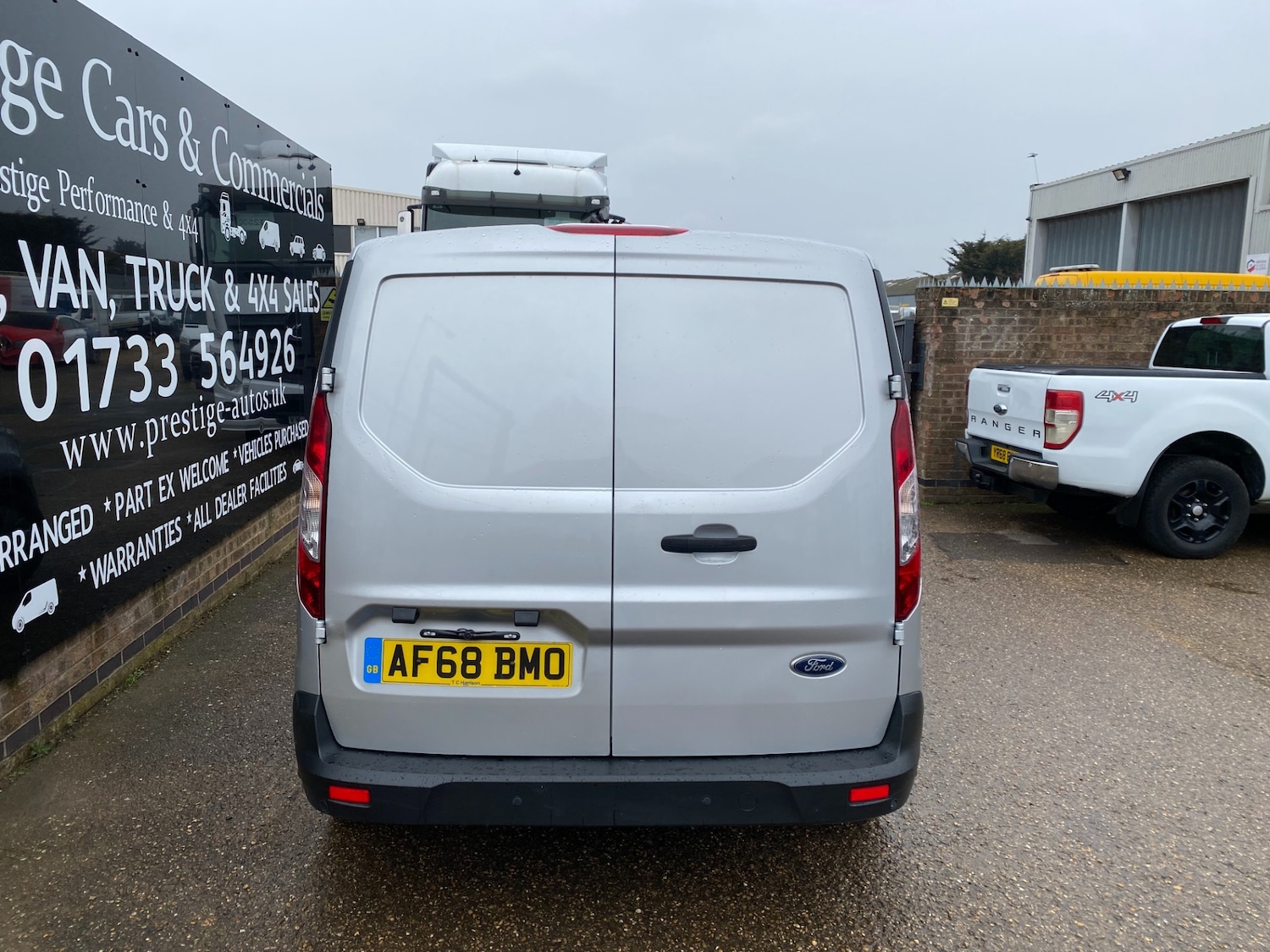 Used Ford Transit Connect 2018 for sale - 76960723: Photo 4