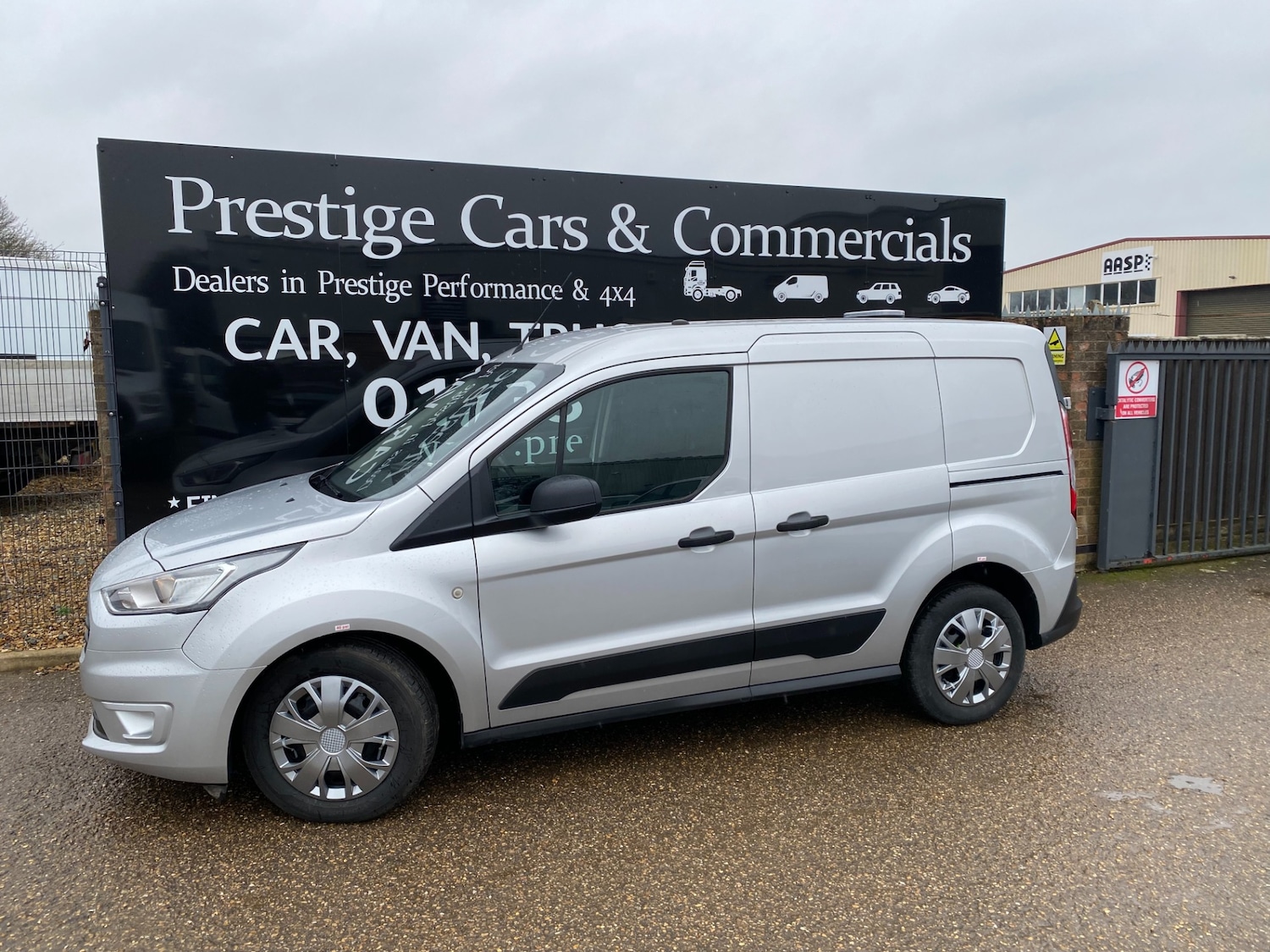 Used Ford Transit Connect 2018 for sale - 76960723: Photo 60