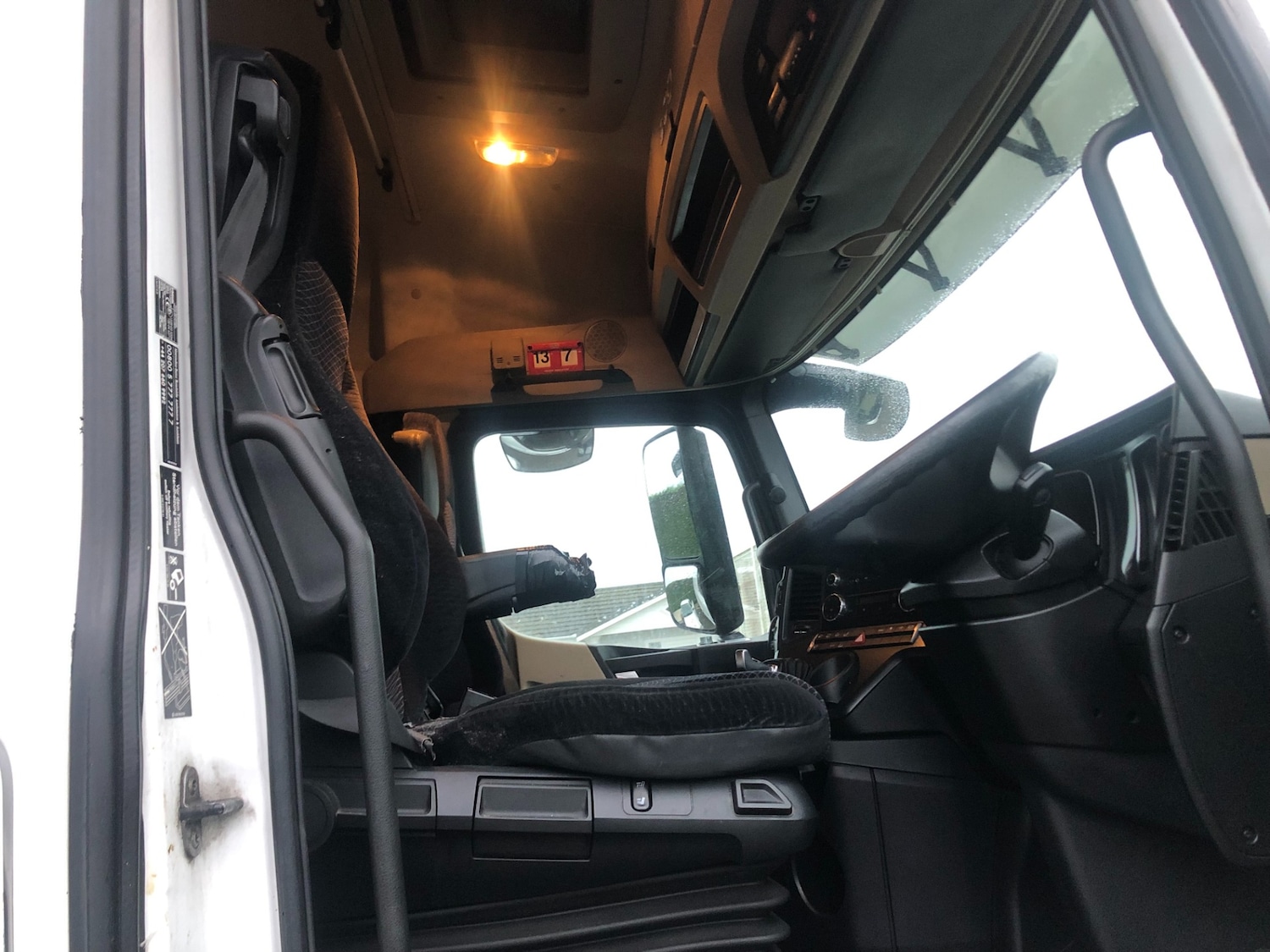 Vehicle 21