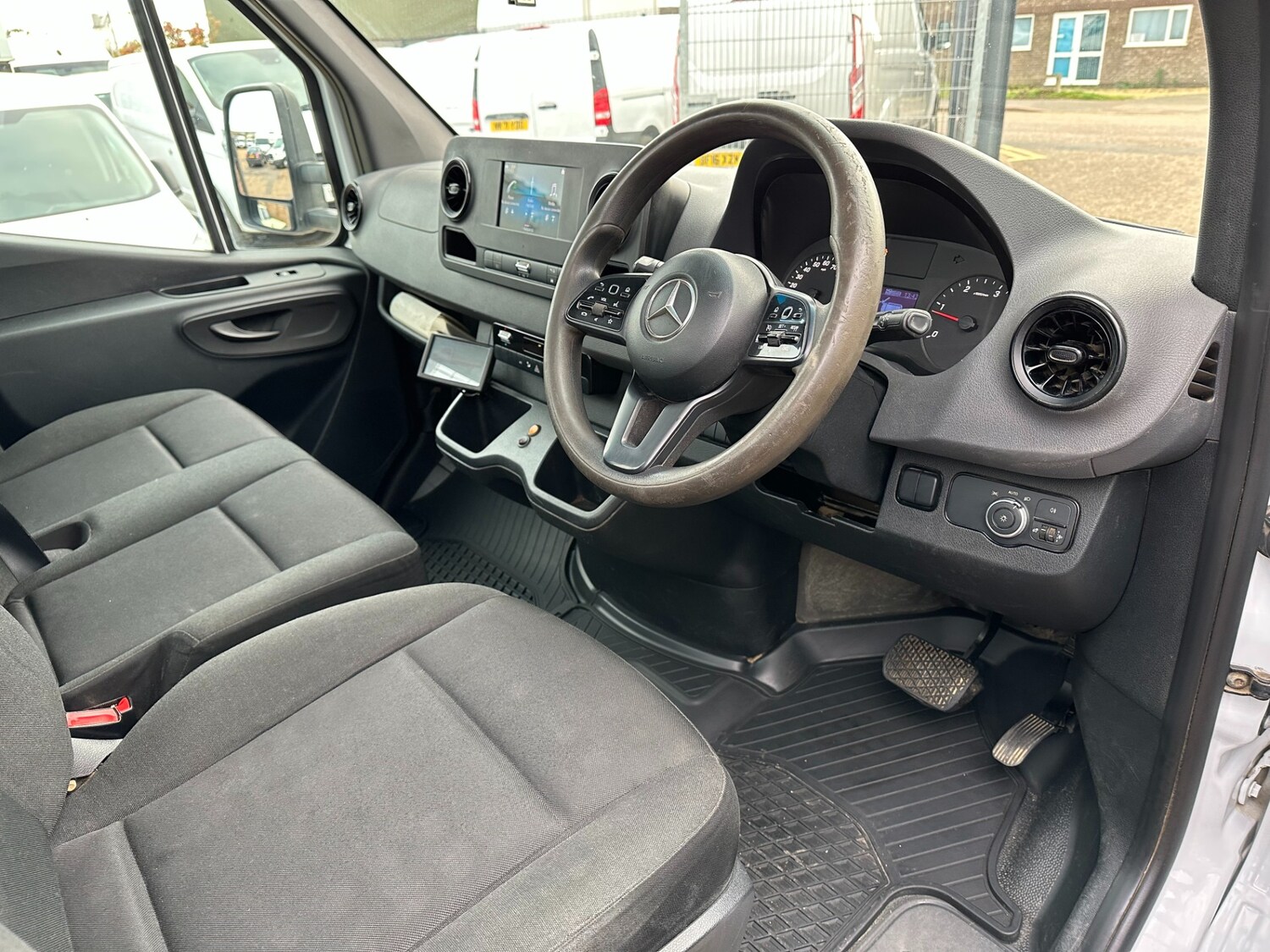 Used Mercedes-Benz Sprinter 2021 for sale - 76643768: Photo 20