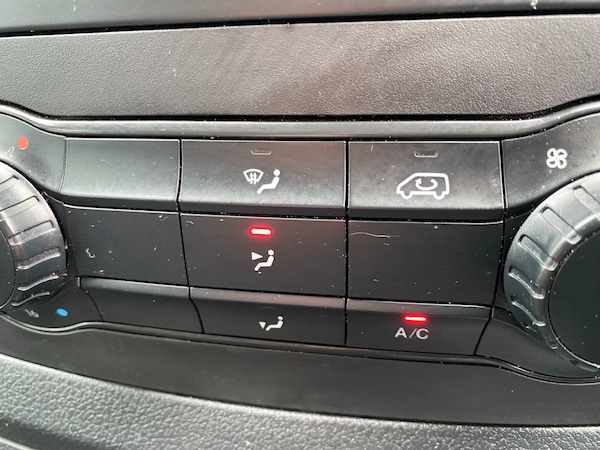 Used Mercedes-Benz Vito 2018 for sale - 74120157: Photo 15