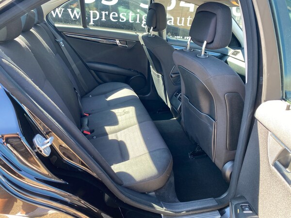 Used Mercedes-Benz C Class 2010 for sale - 74734958: Photo 11