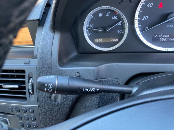 Used Mercedes-Benz C Class 2010 for sale - 74734958: Photo 16