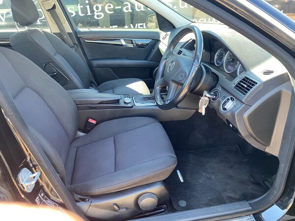 Used Mercedes-Benz C Class 2010 for sale - 74734958: Photo 32