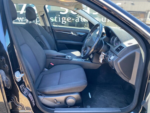 Used Mercedes-Benz C Class 2010 for sale - 74734958: Photo 7