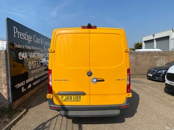 Used Mercedes-Benz Sprinter 2019 for sale - 78165959: Photo