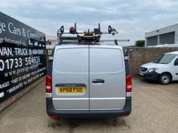 Used Mercedes-Benz Vito 2018 for sale - 74427304: Photo