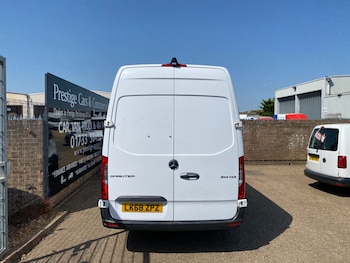 Used Mercedes-Benz Sprinter 2019 for sale - 79008105: Photo