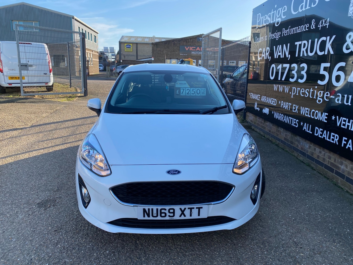 Used Ford Fiesta 2019 for sale - 77721816: Photo 2