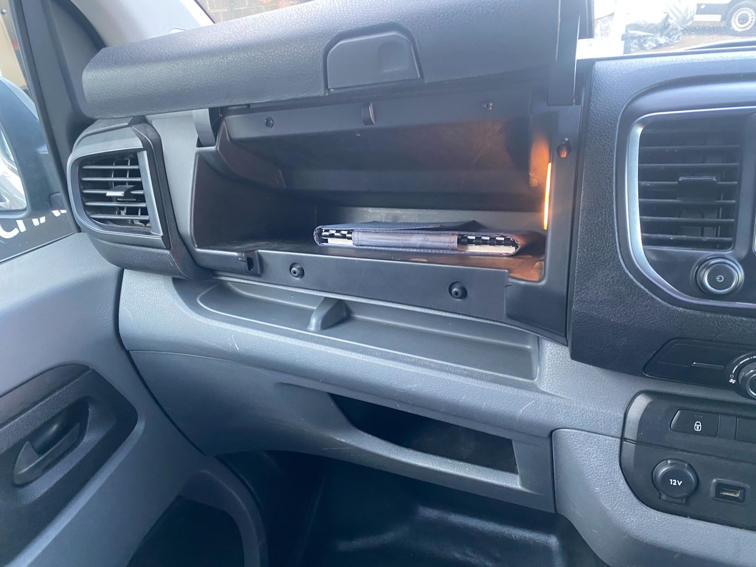 Used Peugeot Expert 2020 for sale - 77744330: Photo 36