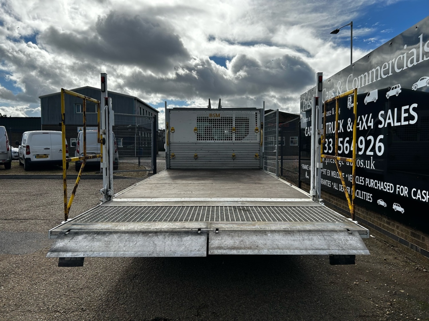 Used Ford Transit 2017 for sale - 77057132: Photo 17