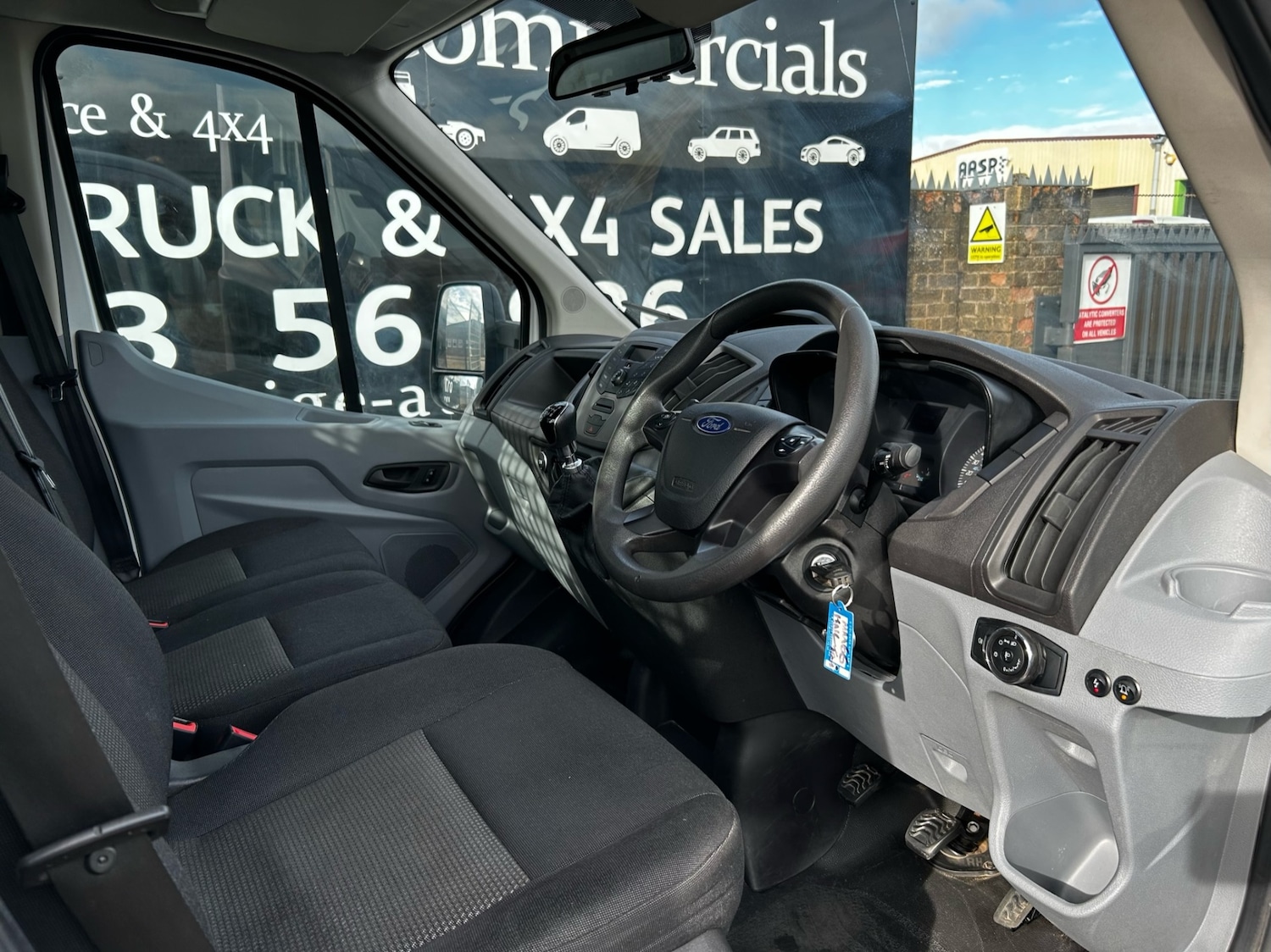 Used Ford Transit 2017 for sale - 77057132: Photo 8