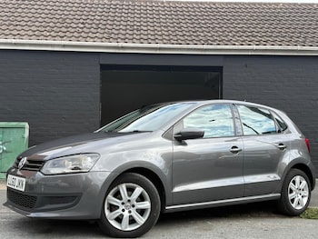 Used Volkswagen Polo 2010 for sale - 75641470: Photo