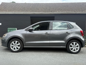 Used Volkswagen Polo 2010 for sale - 75641470: Photo
