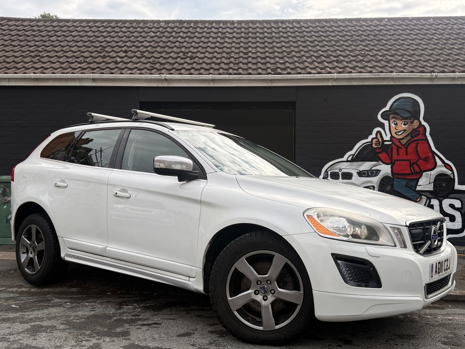 Used Volvo XC60 2011 for sale - 76066825: Photo 1