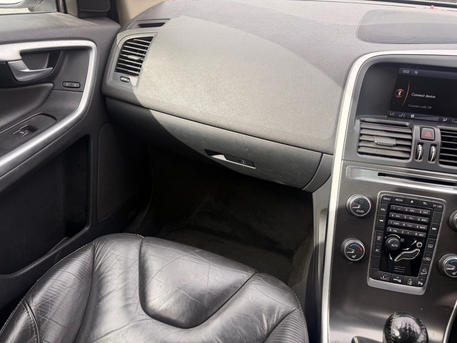 Used Volvo XC60 2011 for sale - 76066825: Photo 16