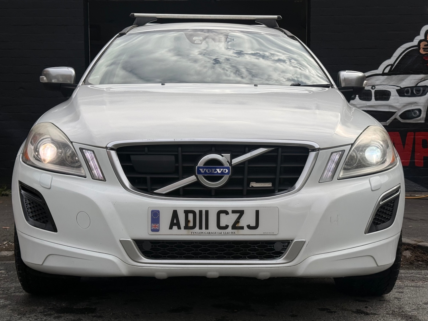 Used Volvo XC60 2011 for sale - 76066825: Photo 2