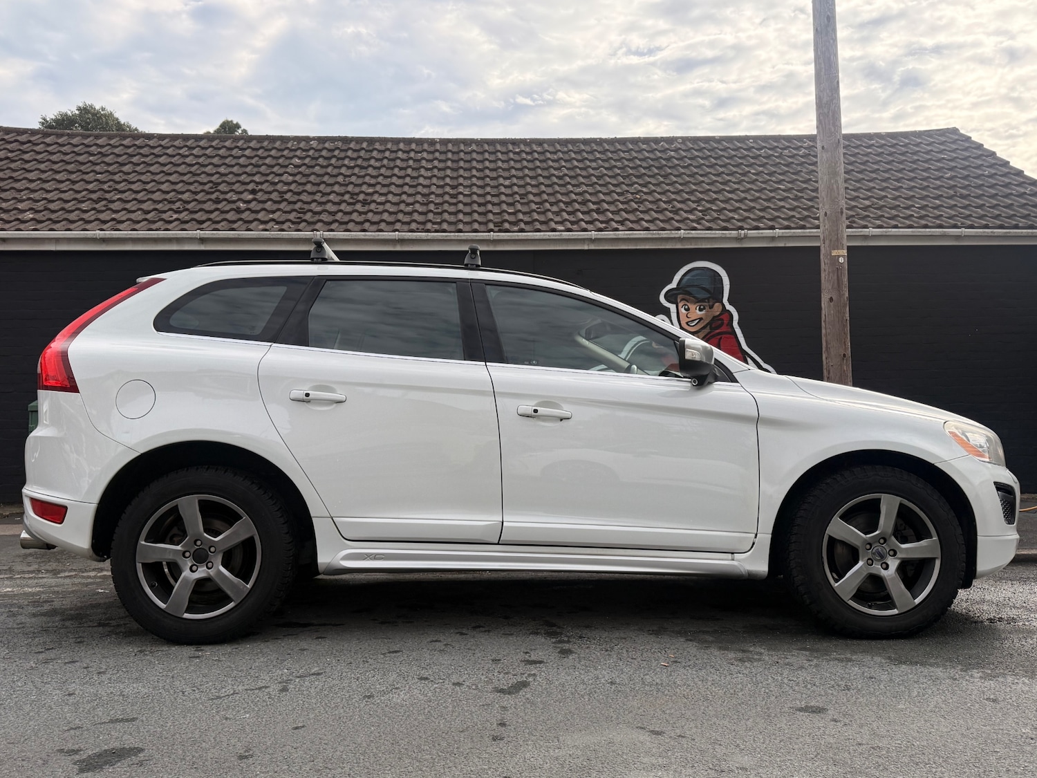 Used Volvo XC60 2011 for sale - 76066825: Photo 8