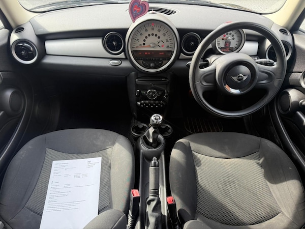 Used MINI Hatch 2010 for sale - 75641084: Photo 15
