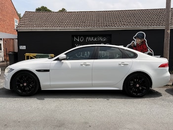 Used Jaguar XF 2016 for sale - 78904379: Photo