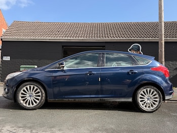 Used Ford Focus 2013 for sale - 78241802: Photo