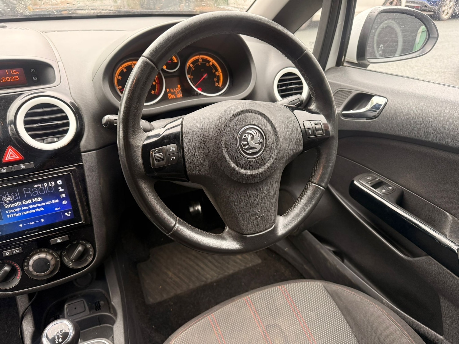 Used Vauxhall Corsa 2011 for sale - 75918991: Photo 14